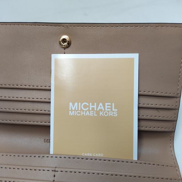 Michael Kors Reed Camel Multicolor Leather Credit Card Bifold Wallet - NWT $298 - Picture 13 of 16